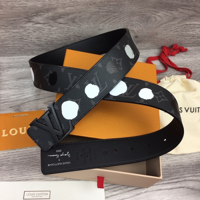 l**is V*t*n lv x yk lv initiales 40mm reversible belt m0654