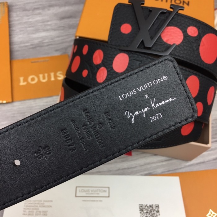 l**is V*t*n lv x yk lv initiales 40mm reversible belt m0673