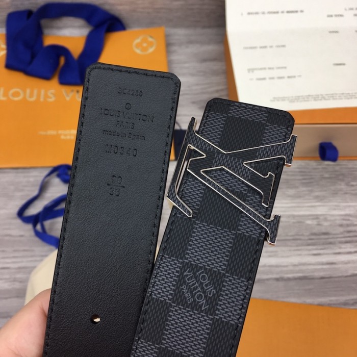 LV Damier Infini Initiales 40MM Reversible Belt M0340V