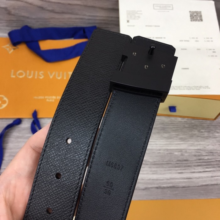 l**is V*t*n initiales 35mm taiga leather belt m6897