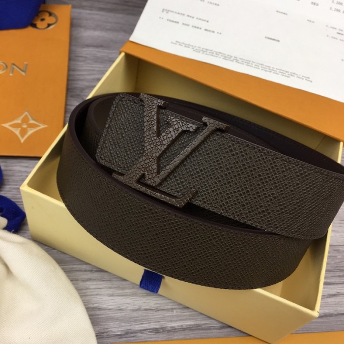 l**is V*t*n initiales 35mm taiga leather belt m9351