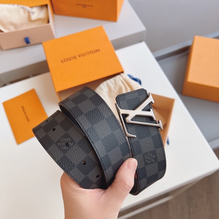 l**is V*t*n damier graphite initiales 40mm reversible belt m0213