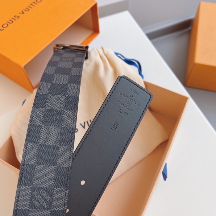 l**is V*t*n damier graphite initiales 40mm reversible belt m0213