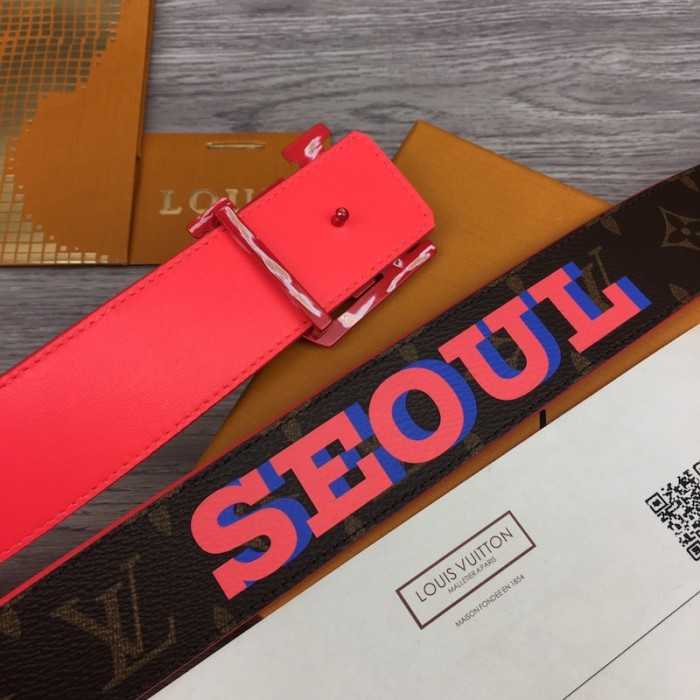 l**is V*t*n lv pyramide cities exclusive 40mm reversible belt m0487