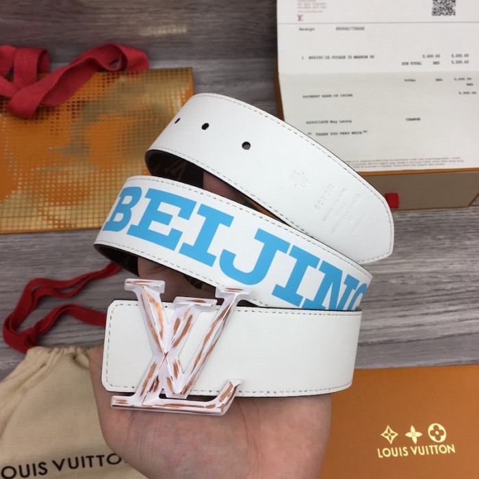 l**is V*t*n lv pyramide cities exclusive 40mm reversible belt m0489
