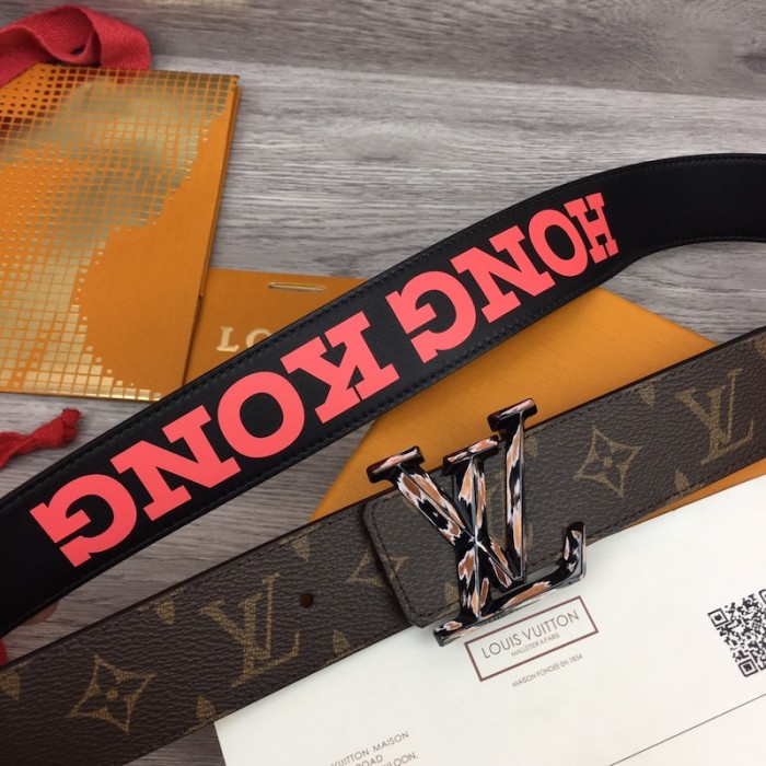 l**is V*t*n lv pyramide cities exclusive 40mm reversible belt m0490