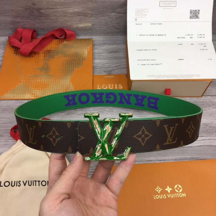 l**is V*t*n lv pyramide cities exclusive 40mm reversible belt m0497