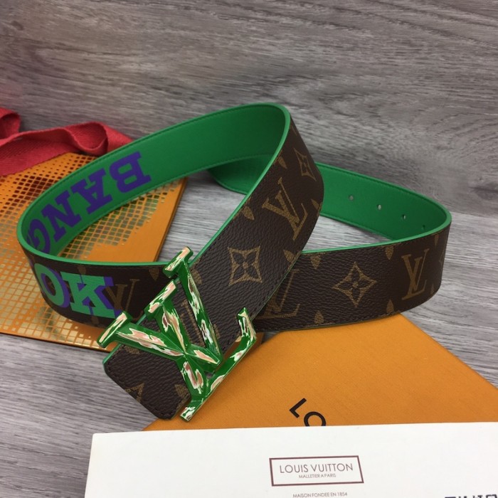 l**is V*t*n lv pyramide cities exclusive 40mm reversible belt m0497