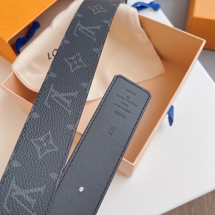 l**is V*t*n monogram eclipse initiales belt m9043