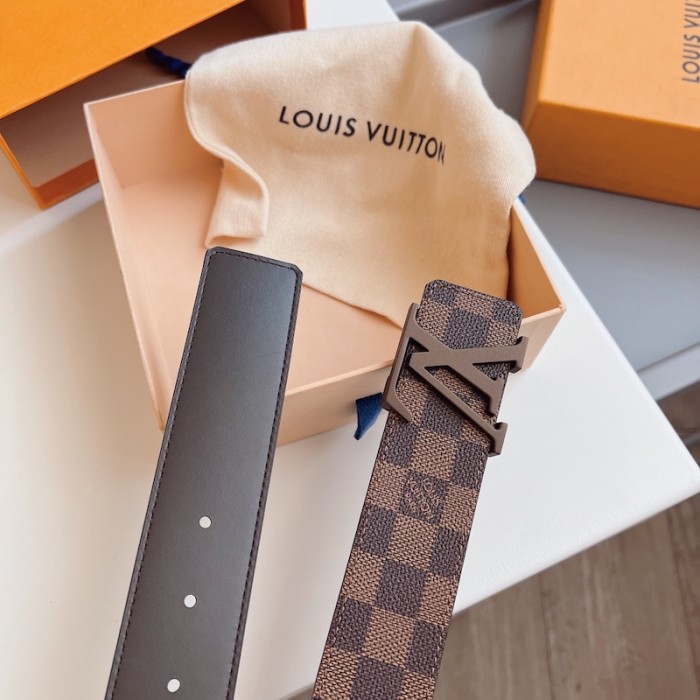 l**is V*t*n damier ebene initiales belt m9807