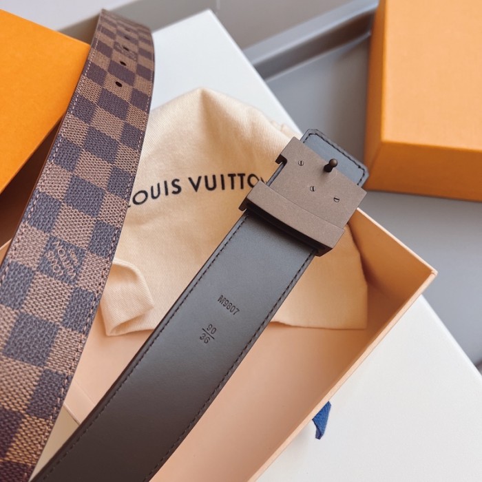 l**is V*t*n damier ebene initiales belt m9807