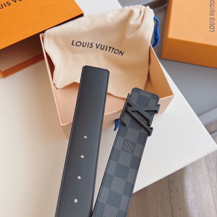 l**is V*t*n damier graphite initiales belt m9808