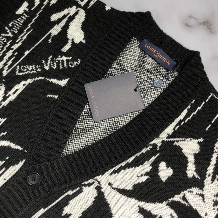 l**is V*t*n thistle jacquard cardigan 1ab91g