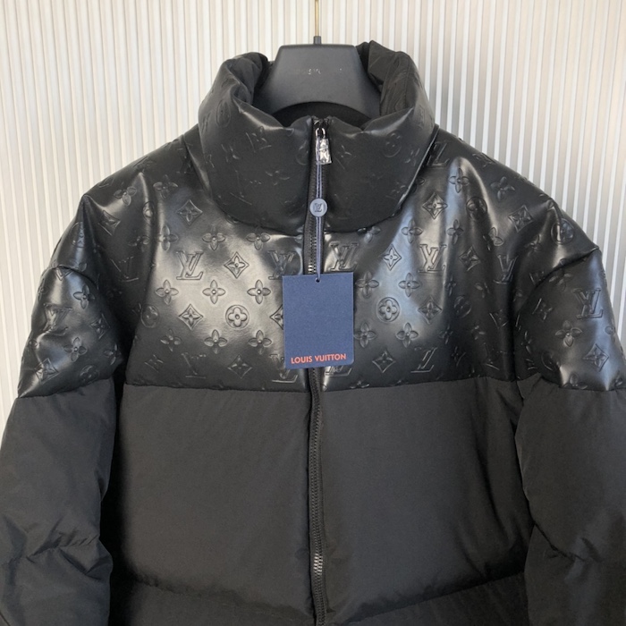 l**is V*t*n oversized puffer jacket 1abyp3