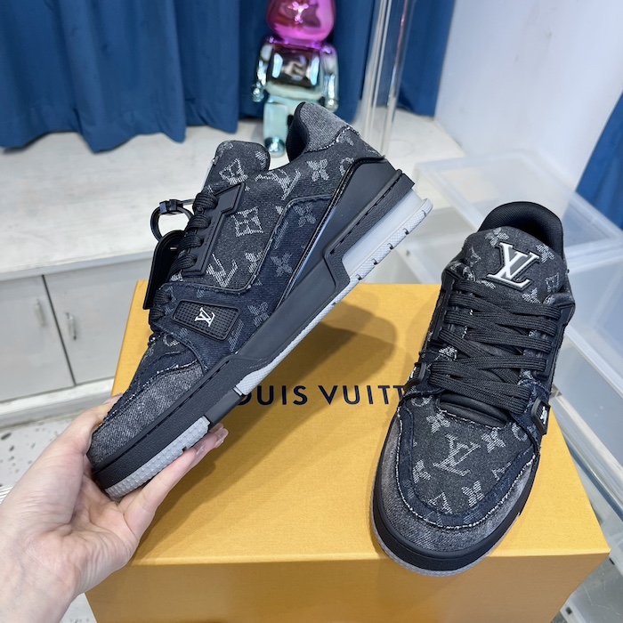 l**is V*t*n lv trainer sneaker 1ac4zh