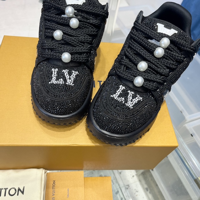 l**is V*t*n lv trainer maxi sneaker 1aceon