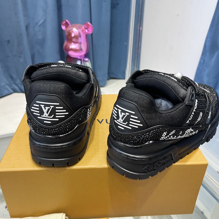 l**is V*t*n lv trainer maxi sneaker 1aceon