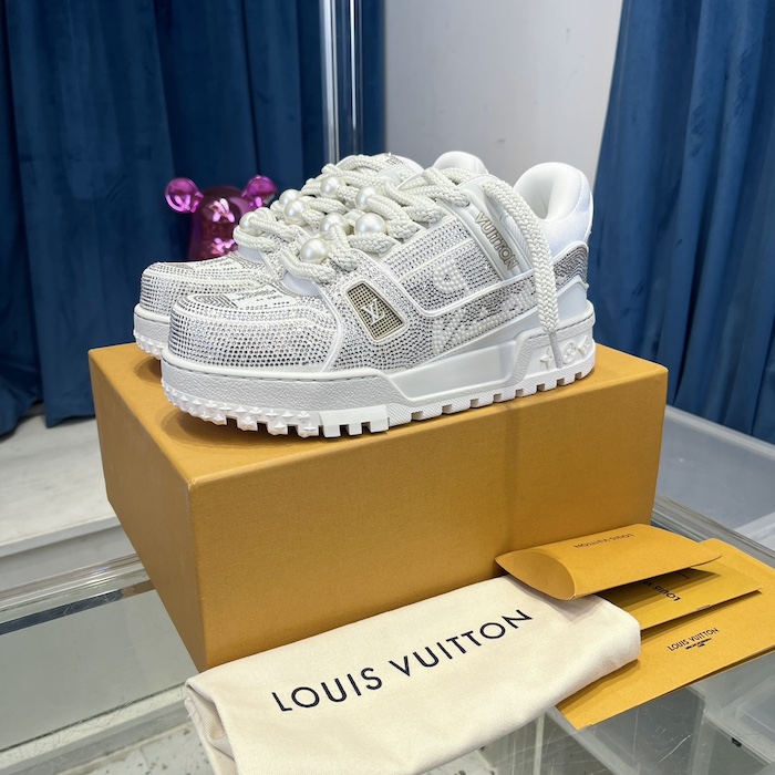 l**is V*t*n lv trainer maxi sneaker white