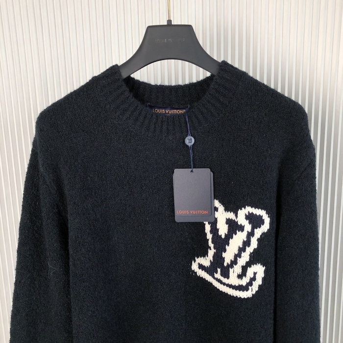 l**is V*t*n wool blend crewneck 1af334