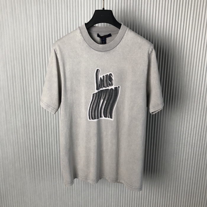 l**is V*t*n graphic lv signature t-shirt 1affe9