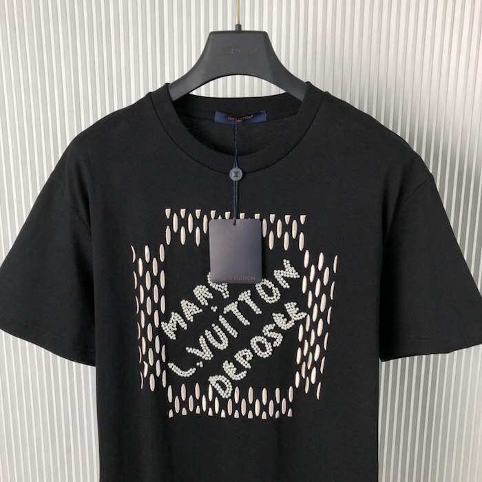 l**is V*t*n embroidered signature cotton t-shirt 1afjfh