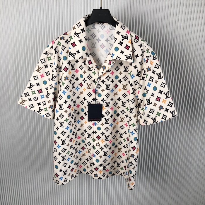 l**is V*t*n monogram printed short-sleeved silk shirt 1afq26