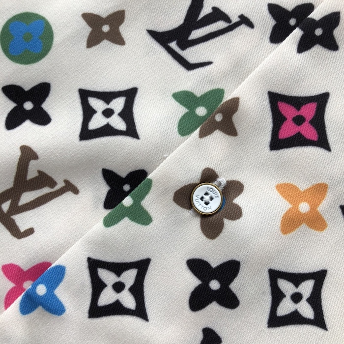 l**is V*t*n monogram printed short-sleeved silk shirt 1afq26
