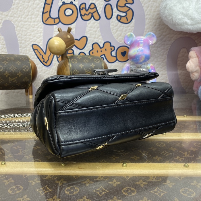 l**is V*t*n lambskin leather go-14 mm m22891