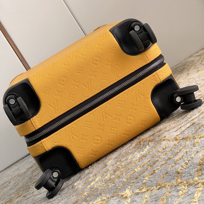 l**is V*t*n taurillon monogram leather horizon 55 m23630