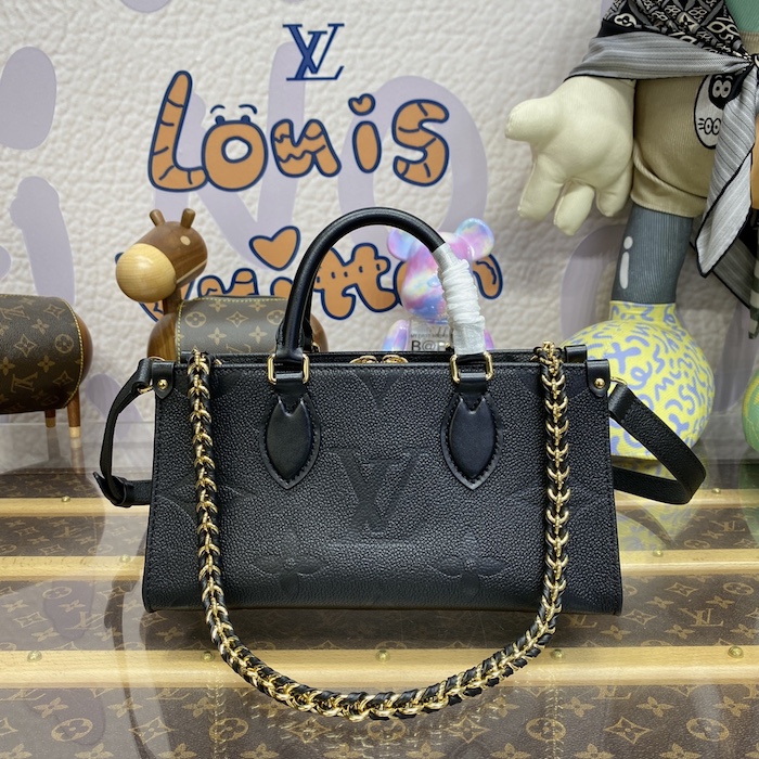 l**is V*t*n onthego east west black m23640