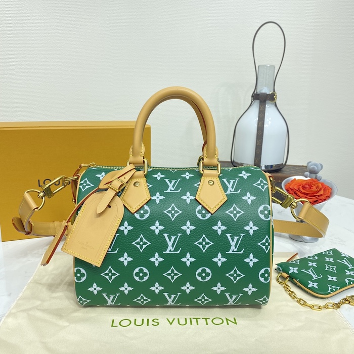 l**is V*t*n monogram leather speedy p9 bandouliere 25 m24423
