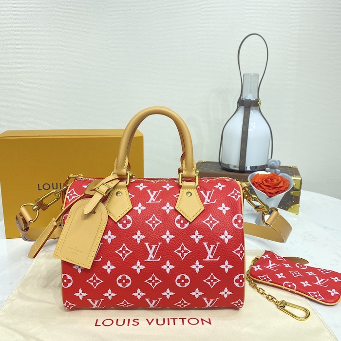 l**is V*t*n monogram leather speedy p9 bandouliere 25 m24425