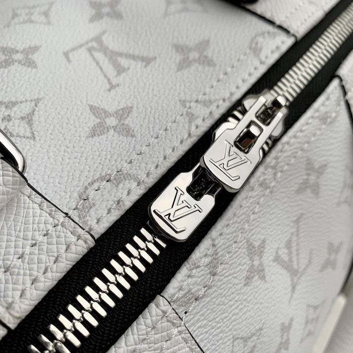 l**is V*t*n taigarama keepall bandouliere 50 m30885