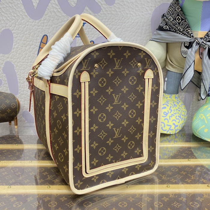 l**is V*t*n monogram canvas dog bag m45662