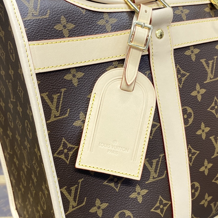 l**is V*t*n monogram canvas dog bag m45662