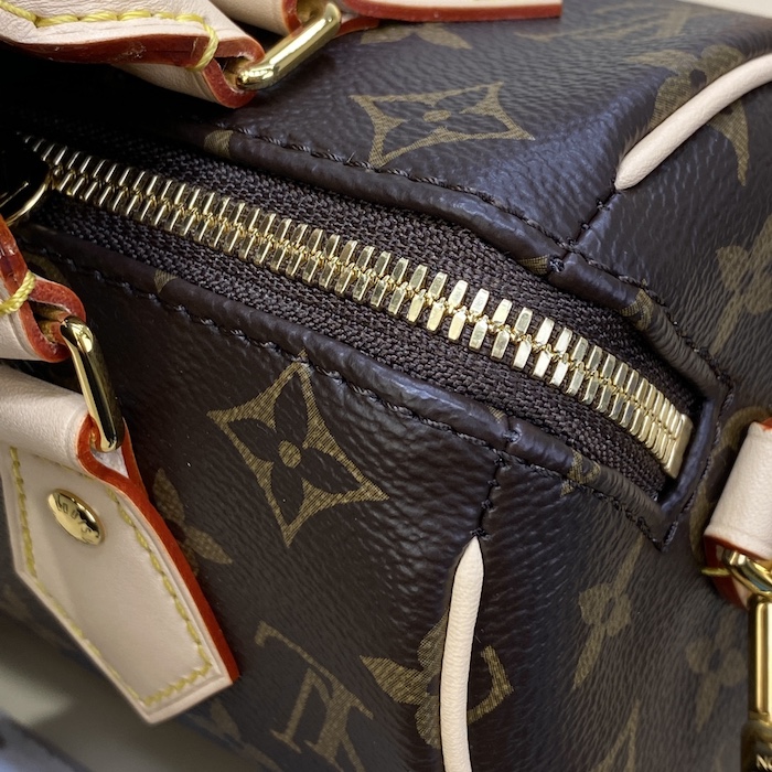 l**is V*t*n monogram canvas speedy bandoulière 20 m46222