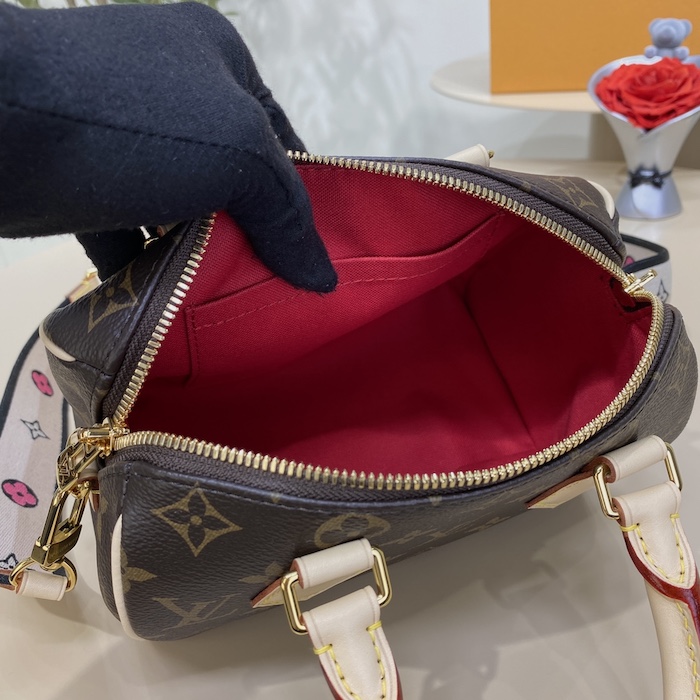 l**is V*t*n monogram canvas speedy bandoulière 20 m46234