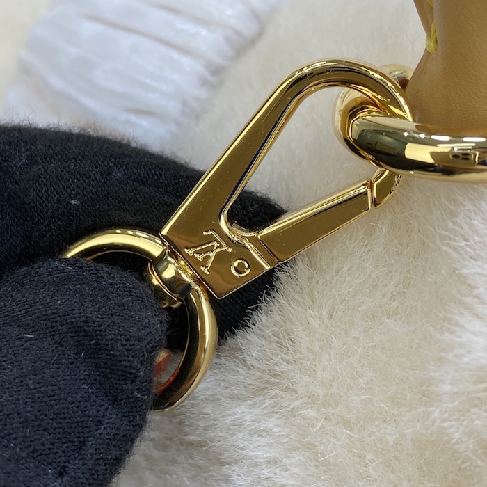l**is V*t*n monogram canvas and shearling locky bb m46318