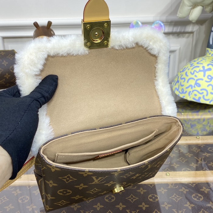 l**is V*t*n monogram canvas and shearling locky bb m46318