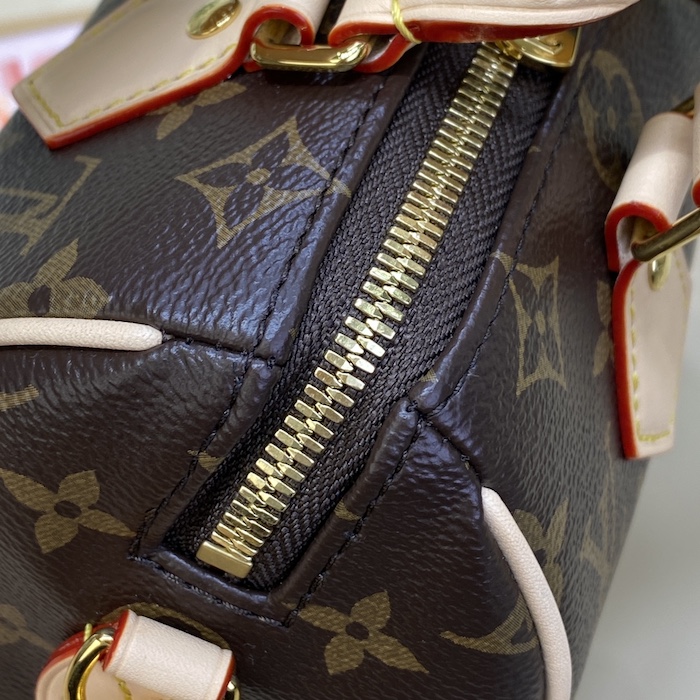 l**is V*t*n monogram canvas speedy bandoulière 20 m46594