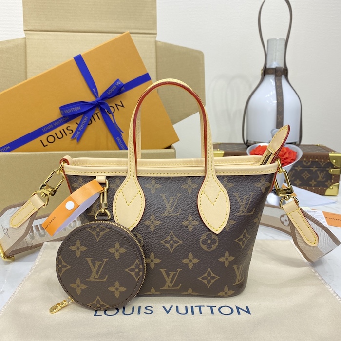 l**is V*t*n monogram canvas neverfull bb m46705