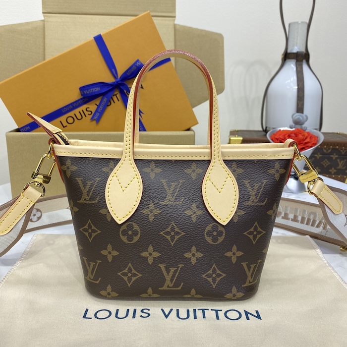 l**is V*t*n monogram canvas neverfull bb m46705