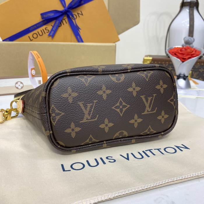 l**is V*t*n monogram canvas neverfull bb m46705