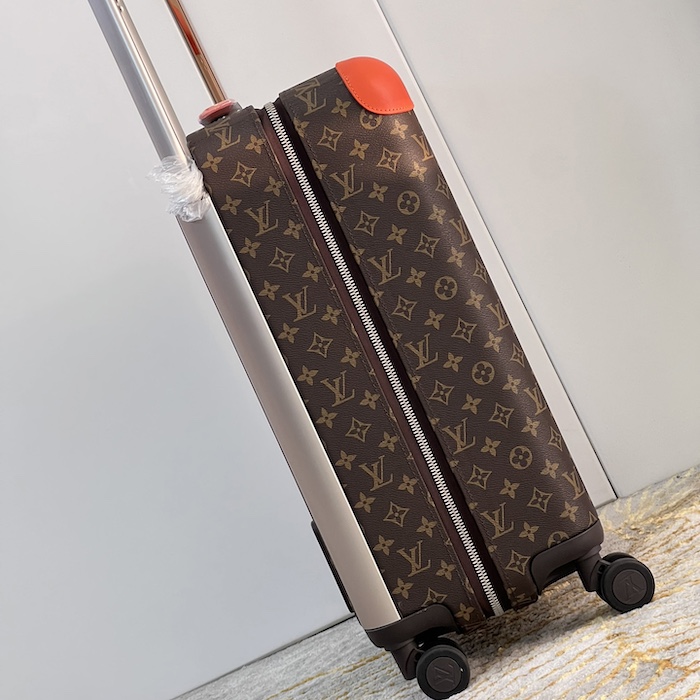 l**is V*t*n monogram canvas horizon 55 red m46778