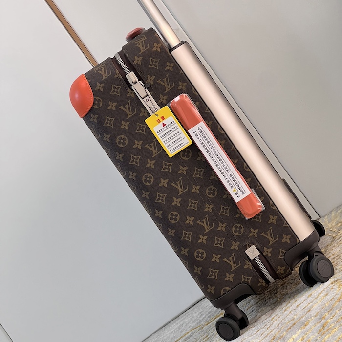 l**is V*t*n monogram canvas horizon 55 red m46778