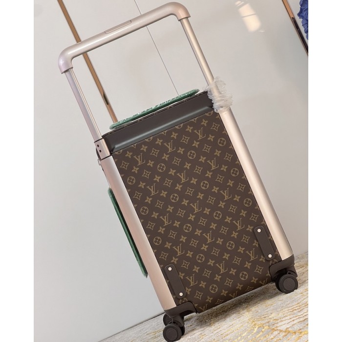 l**is V*t*n monogram canvas horizon 55 green m46781