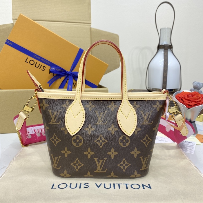 l**is V*t*n monogram canvas neverfull bb m46786