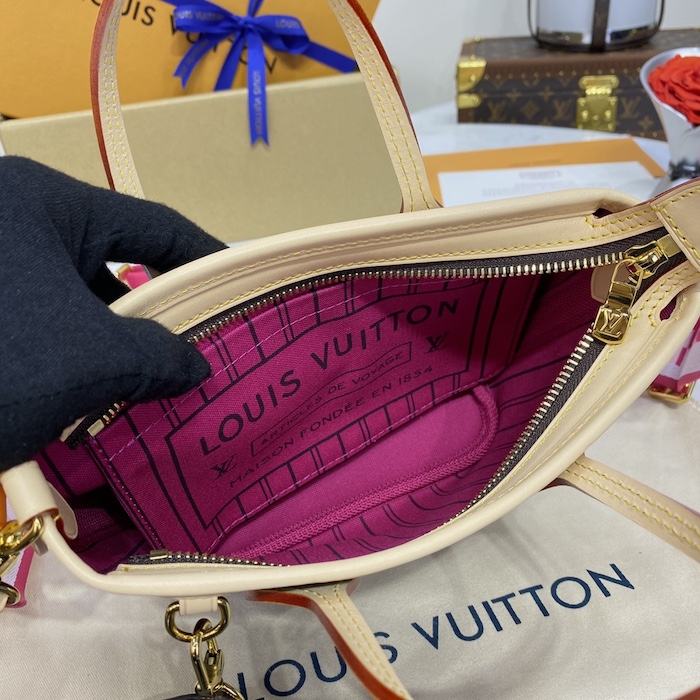 l**is V*t*n monogram canvas neverfull bb m46786