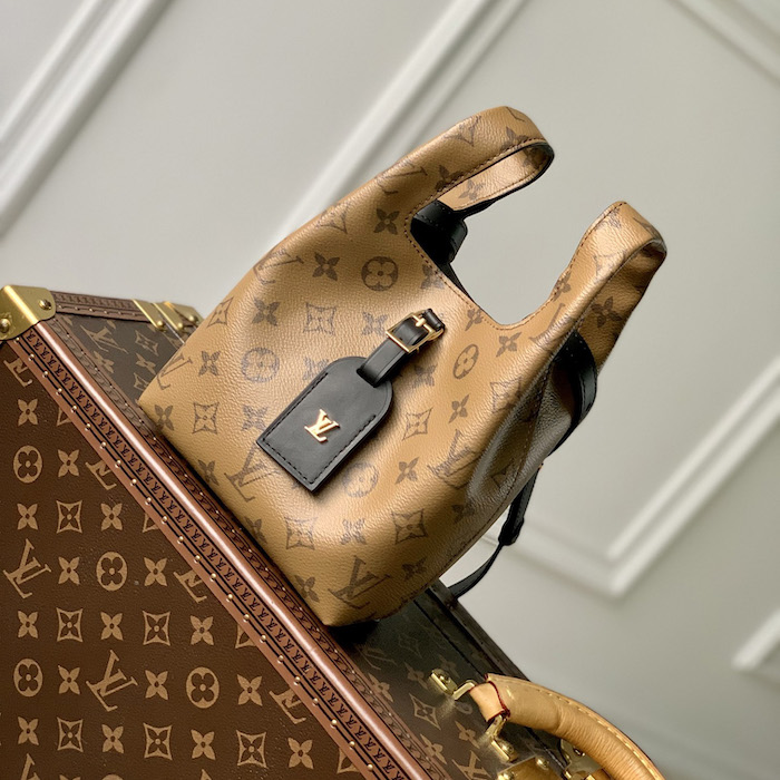 l**is V*t*n monogram reverse coated canvas atlantis bb m46816