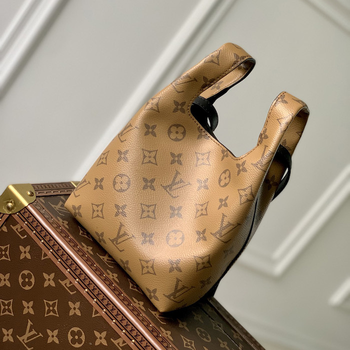 l**is V*t*n monogram reverse coated canvas atlantis bb m46816